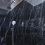 萨尔维特宫套房公寓 * 阿利坎特